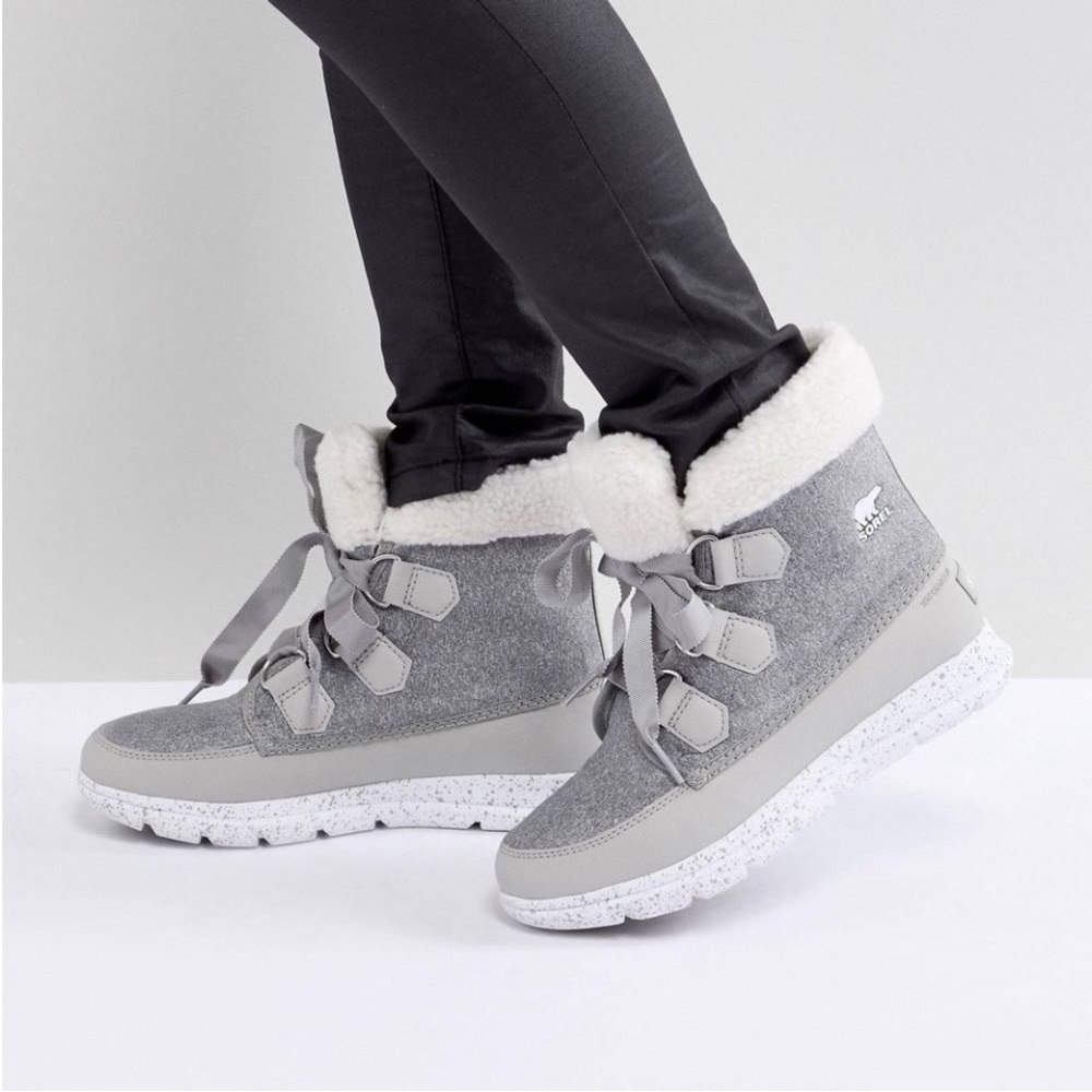 Sorel explorer carnival winter boots size 9